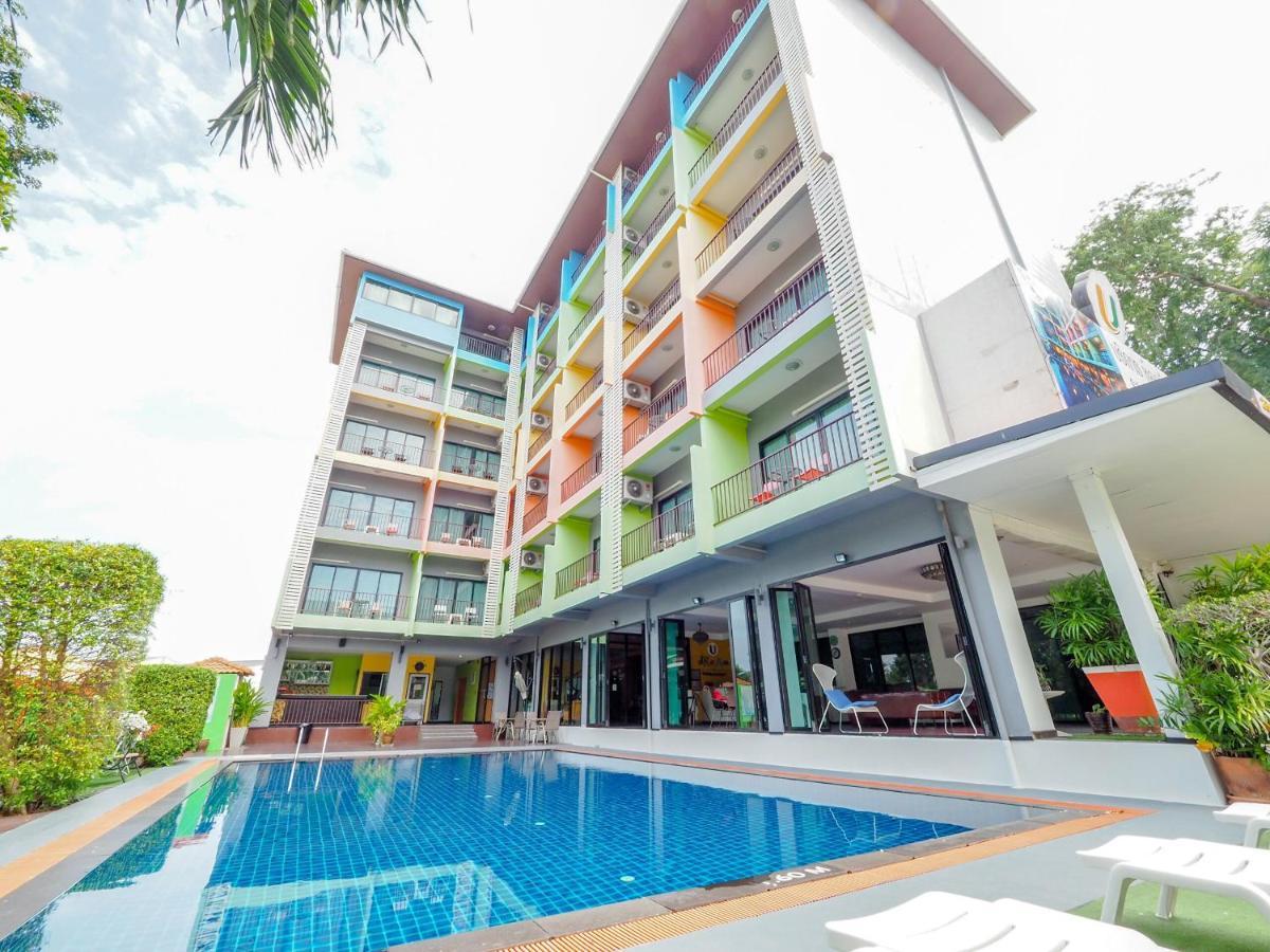 Oyo 75367 Ud Pattaya Hotel Банг Ламунг Екстериор снимка