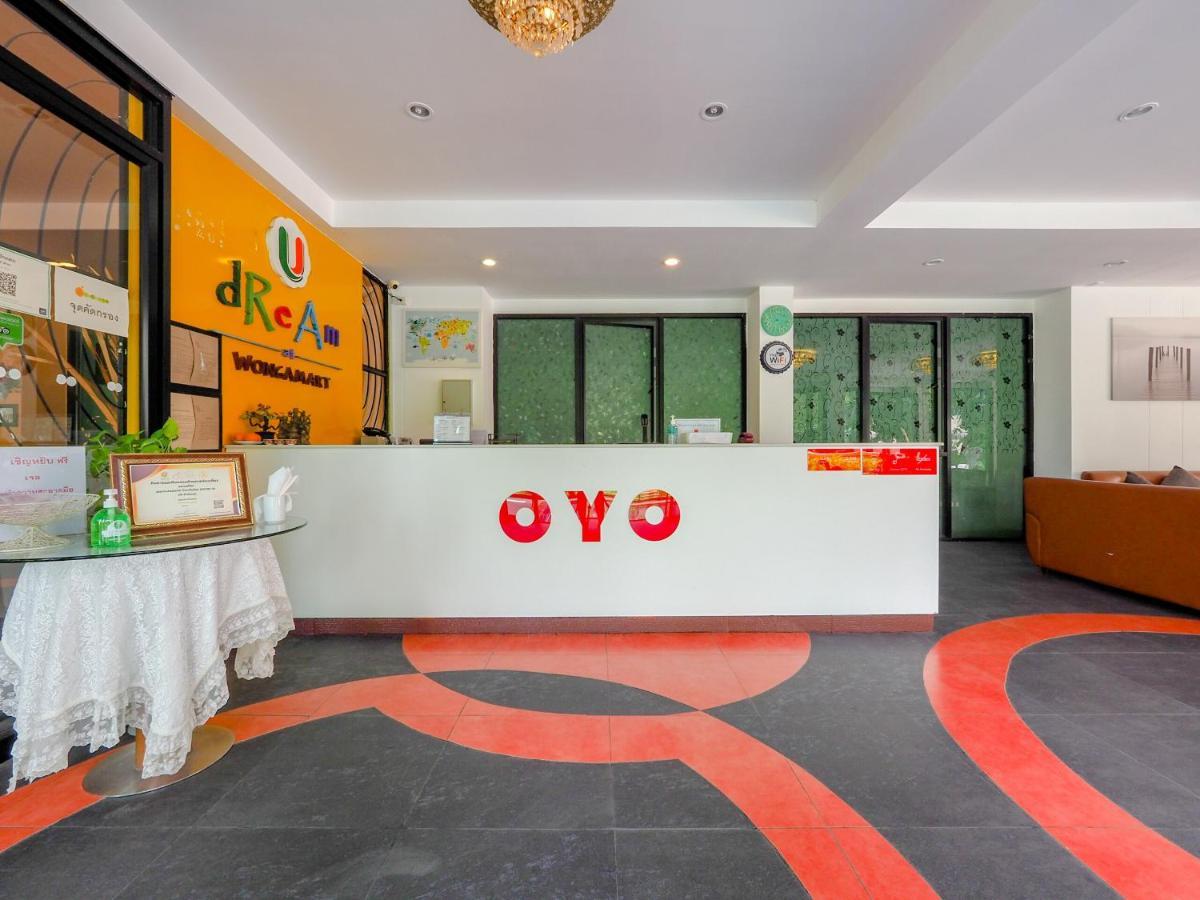 Oyo 75367 Ud Pattaya Hotel Банг Ламунг Екстериор снимка